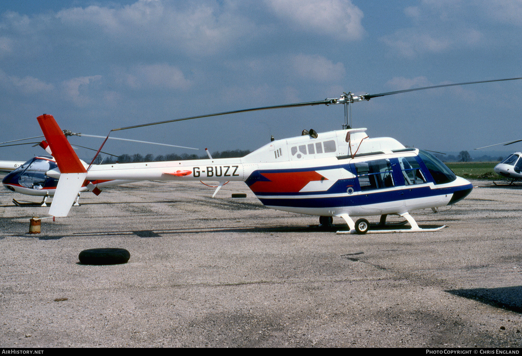 Aircraft Photo of G-BUZZ | Bell AB-206B-2 JetRanger II | AirHistory.net #536330