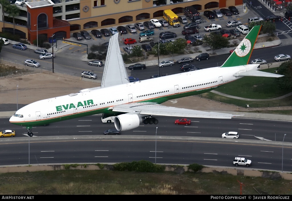 Aircraft Photo of B-16718 | Boeing 777-35E/ER | EVA Air | AirHistory.net #536360