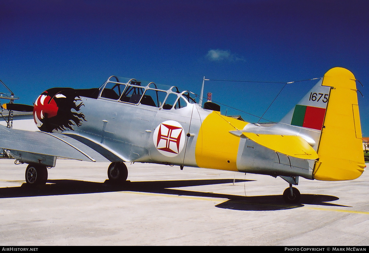 Aircraft Photo of 1774 / 1675 | North American Harvard Mk4 | Portugal - Air Force | AirHistory.net #536372