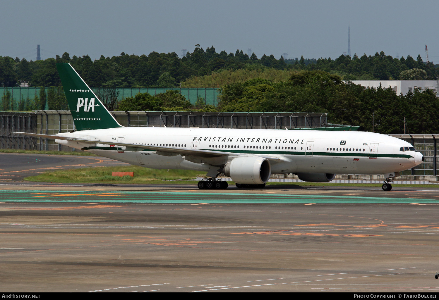 Aircraft Photo of AP-BMG | Boeing 777-2Q8/ER | Pakistan International Airlines - PIA | AirHistory.net #536393