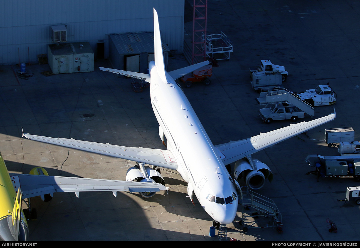 Aircraft Photo of N258CL | Airbus A320-232 | AirHistory.net #536417