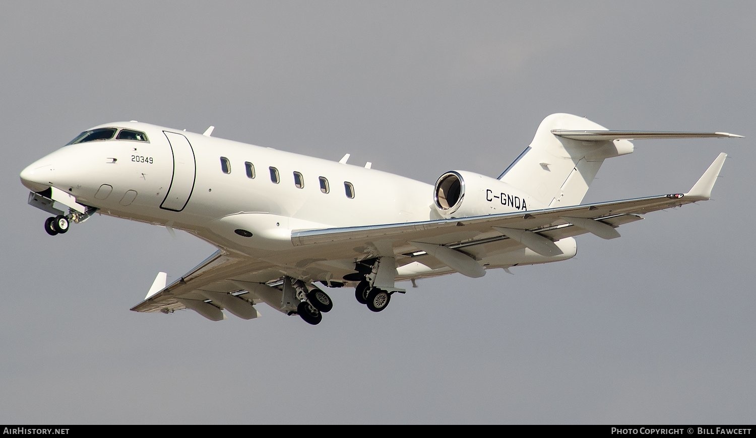 Aircraft Photo of C-GNQA | Bombardier Challenger 300 (BD-100-1A10) | AirHistory.net #536540