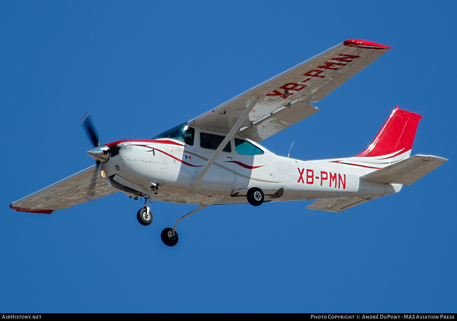 Aircraft Photo of XB-PMN | Cessna R182 Skylane RG | AirHistory.net #536542