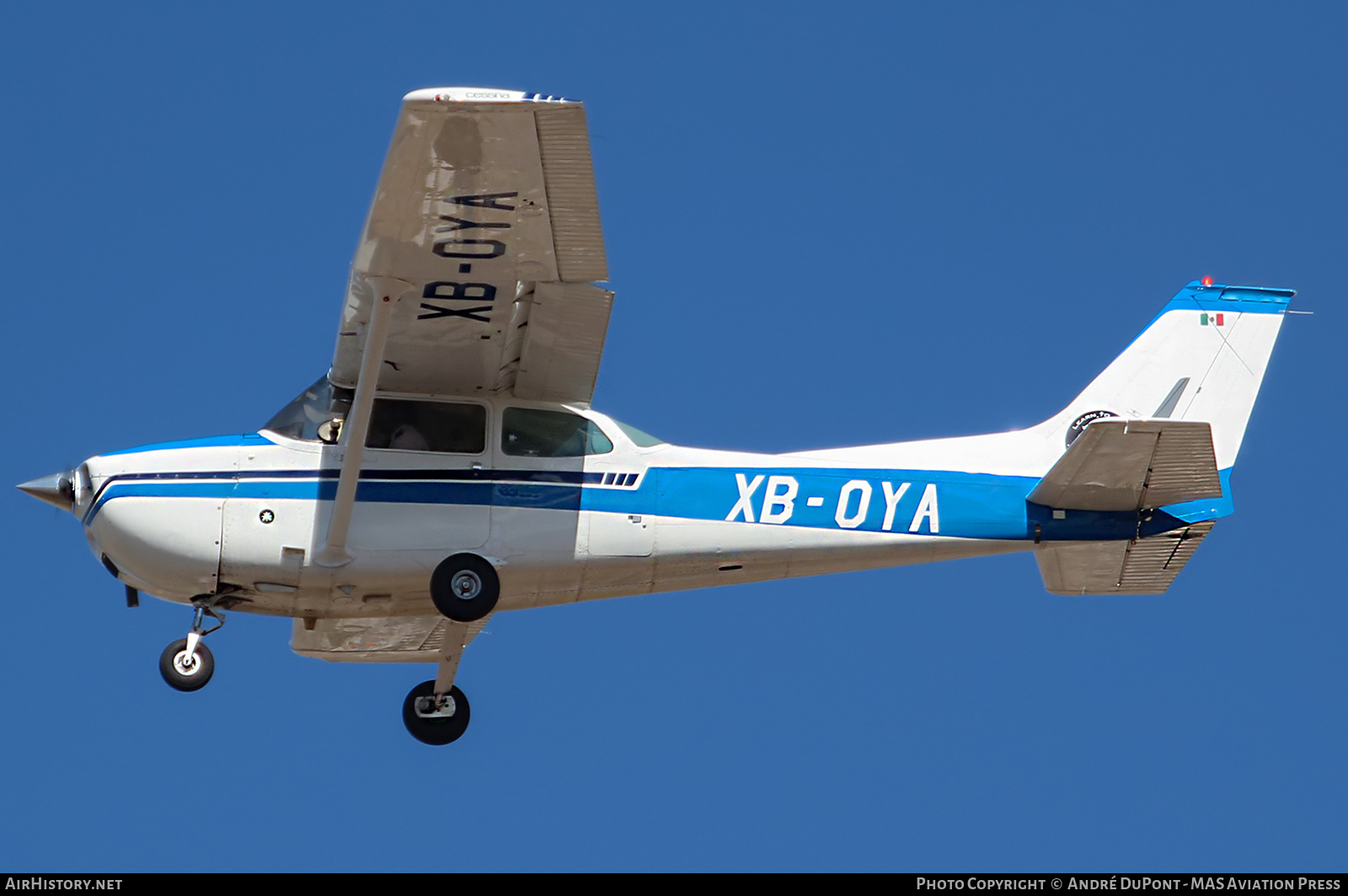 Aircraft Photo of XB-OYA | Cessna 172M Skyhawk | Adh Aeronautica | AirHistory.net #536554