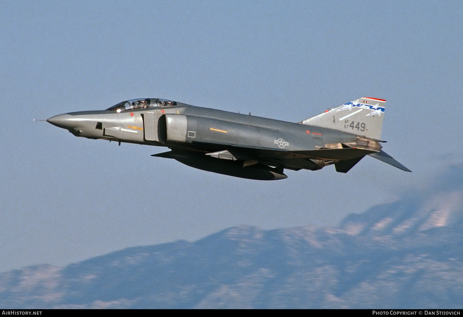 Aircraft Photo of 67-0449 / AF67-449 | McDonnell Douglas RF-4C Phantom II | USA - Air Force | AirHistory.net #536697