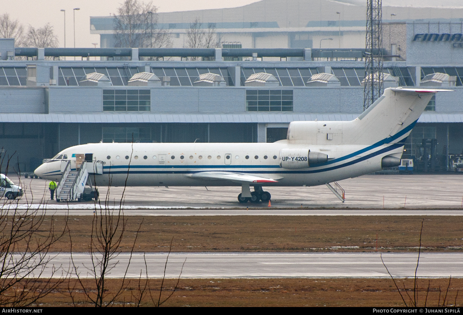 Aircraft Photo of UP-Y4208 | Yakovlev Yak-42D | AirHistory.net #536731