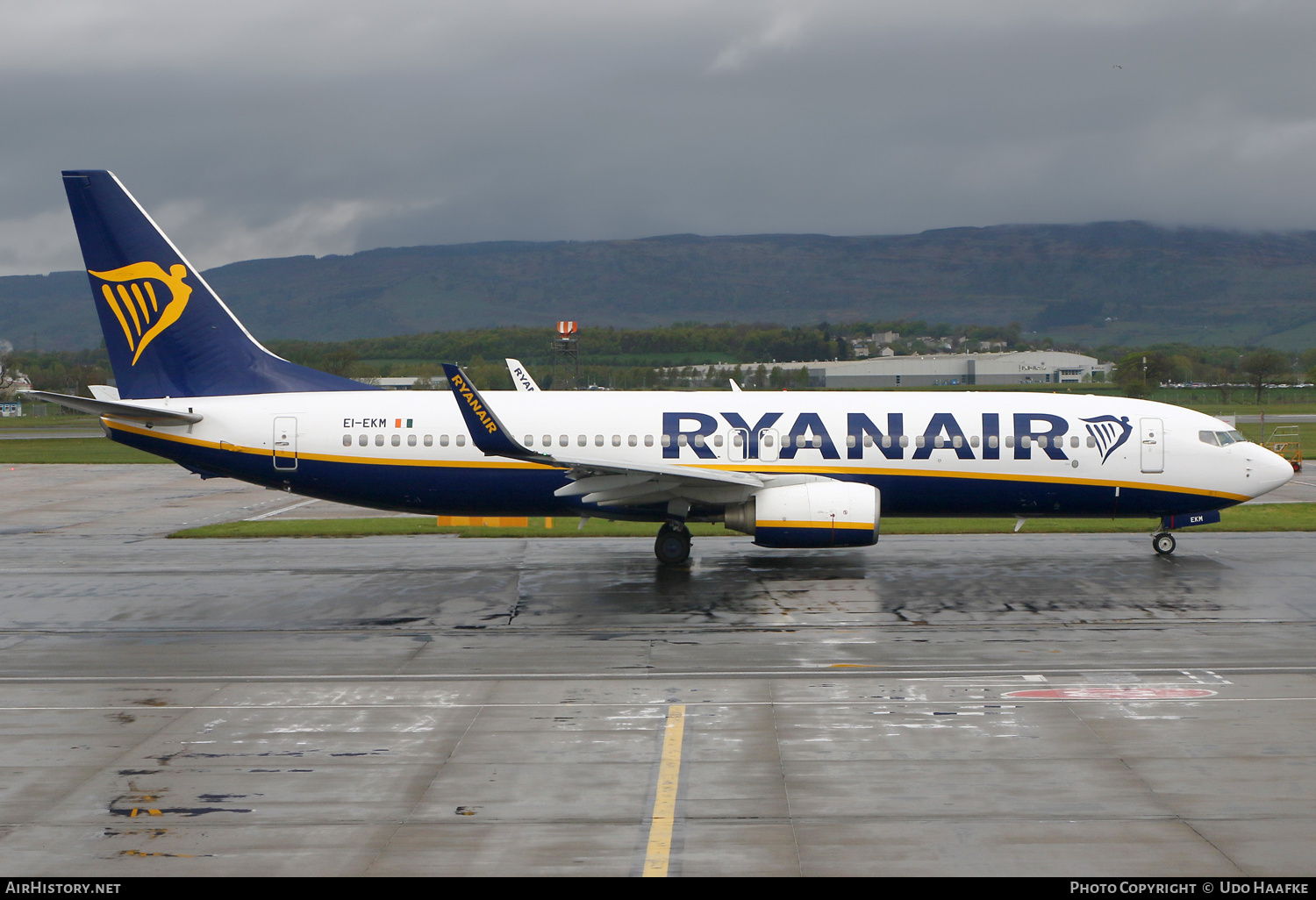 Aircraft Photo of EI-EKM | Boeing 737-8AS | Ryanair | AirHistory.net #536732