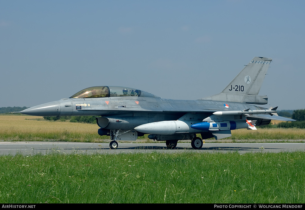 Aircraft Photo of J-210 | General Dynamics F-16BM Fighting Falcon | Netherlands - Air Force | AirHistory.net #536754