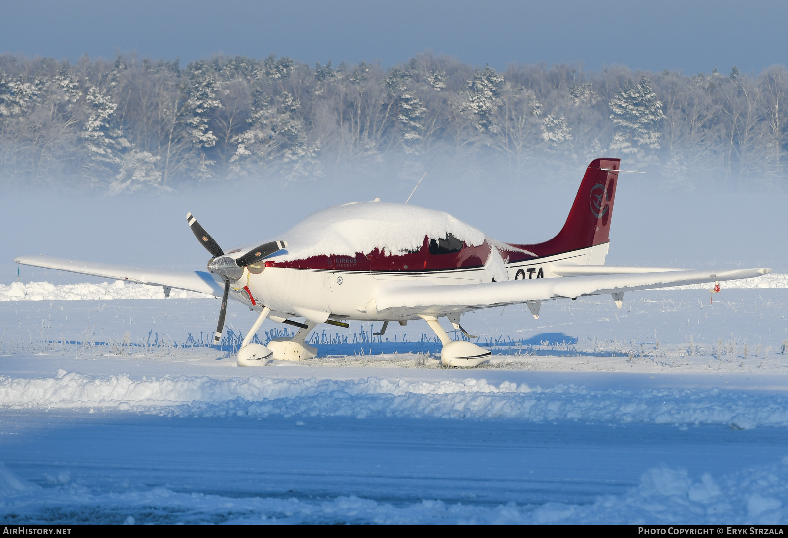 Aircraft Photo of SP-OTA | Cirrus SR-20 G3 | AirHistory.net #536784