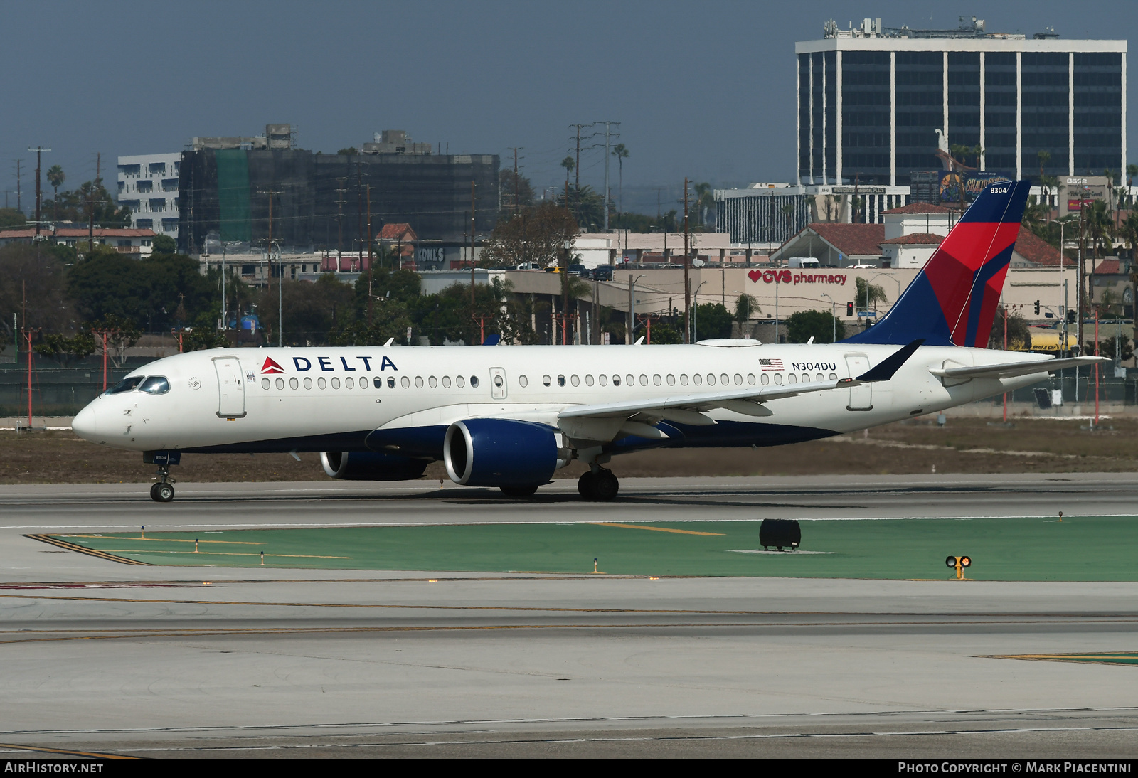 Aircraft Photo of N304DU | Airbus A220-171 (BD-500-1A10) | Delta Air Lines | AirHistory.net #536885