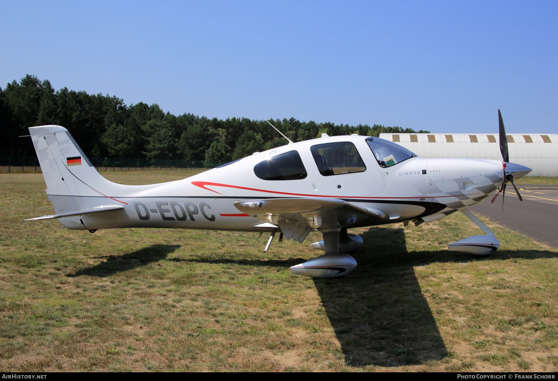 Aircraft Photo of D-EDPC | Cirrus SR-22 G3-GTS | AirHistory.net #537032