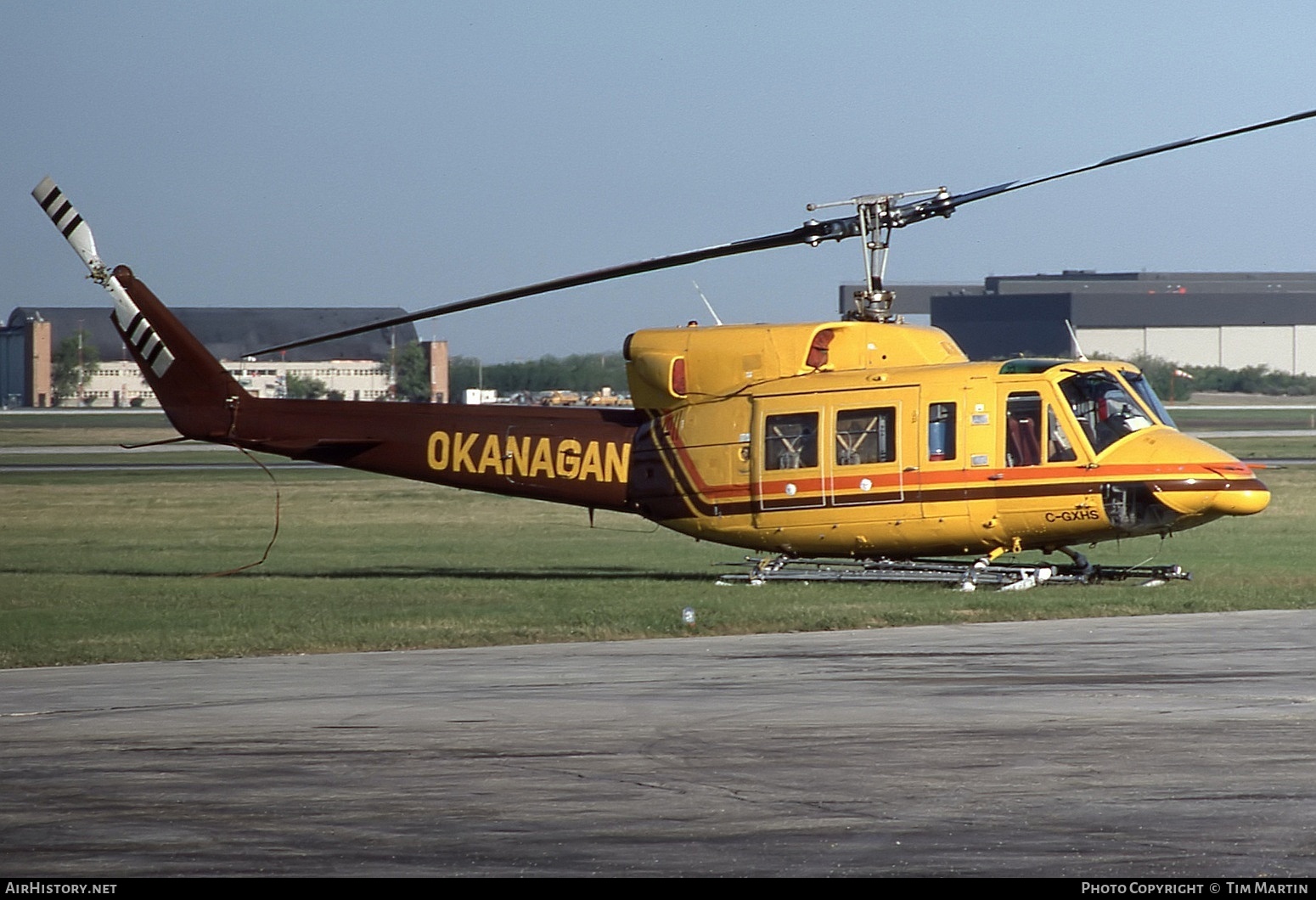 Aircraft Photo of C-GXHS | Bell 212 Twin Two-Twelve | Okanagan Helicopters | AirHistory.net #537035