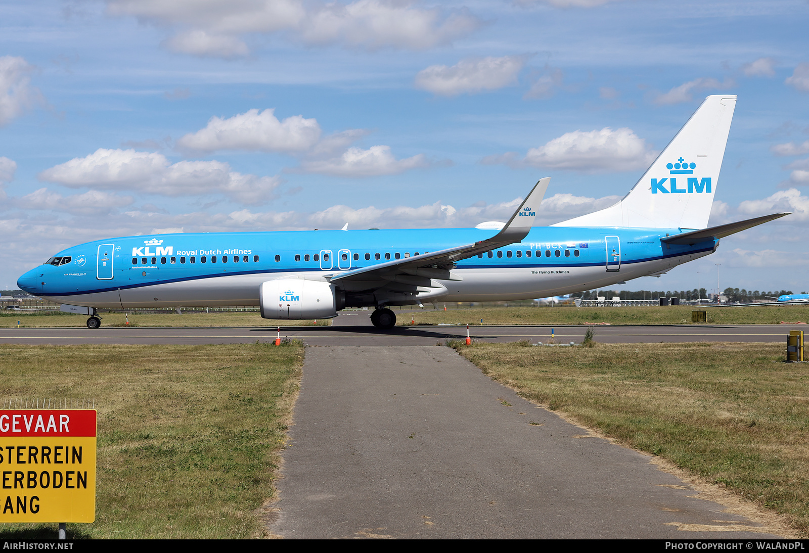Aircraft Photo of PH-BCK | Boeing 737-8K2 | KLM - Royal Dutch Airlines | AirHistory.net #537164