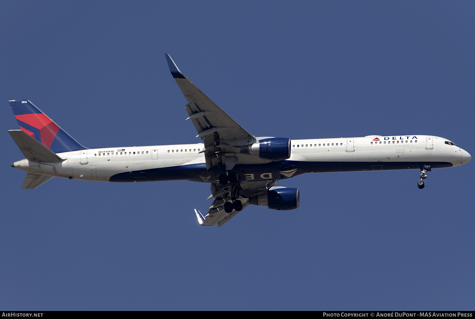 Aircraft Photo of N594NW | Boeing 757-351 | Delta Air Lines | AirHistory.net #537168