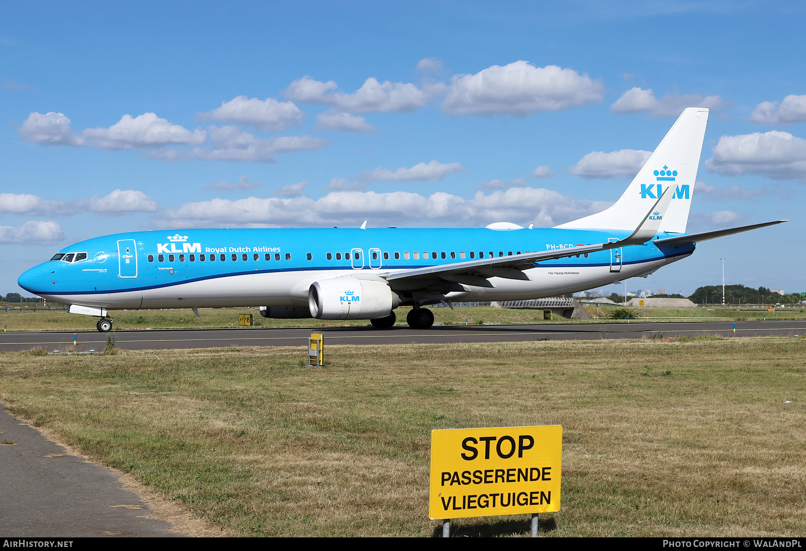 Aircraft Photo of PH-BCD | Boeing 737-8K2 | KLM - Royal Dutch Airlines | AirHistory.net #537183