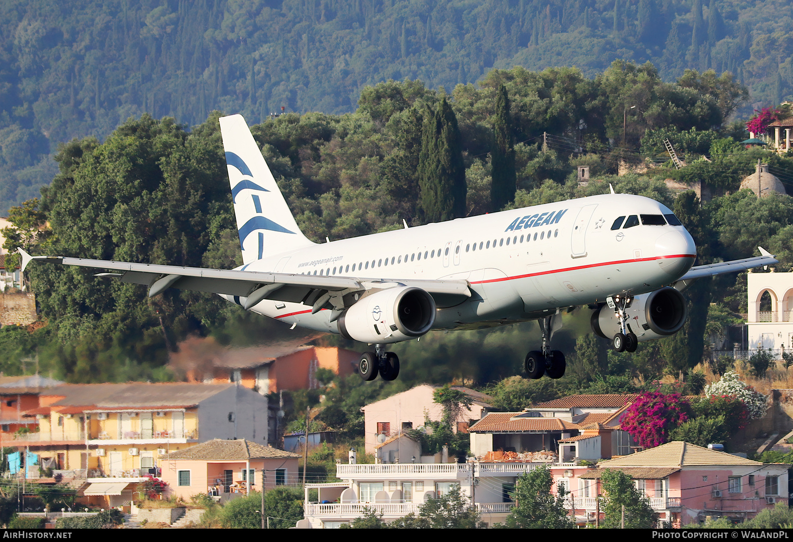 Aircraft Photo of SX-DGC | Airbus A320-232 | Aegean Airlines | AirHistory.net #537187