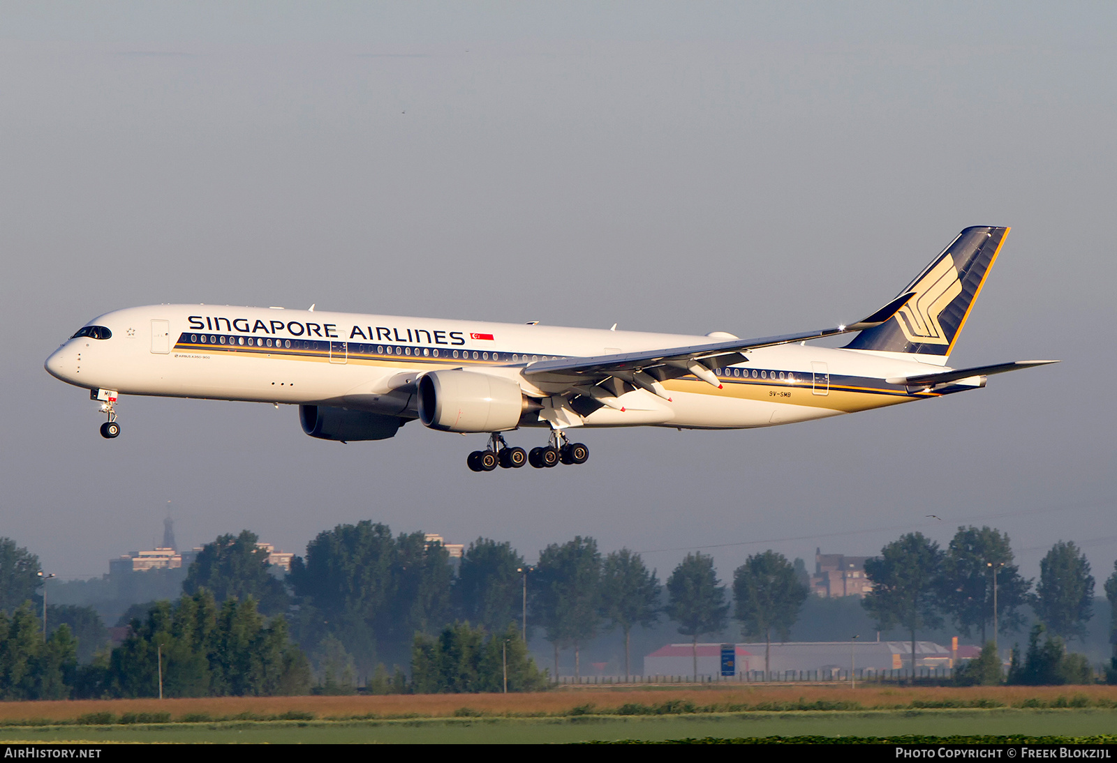 Aircraft Photo of 9V-SMB | Airbus A350-941 | Singapore Airlines | AirHistory.net #537207