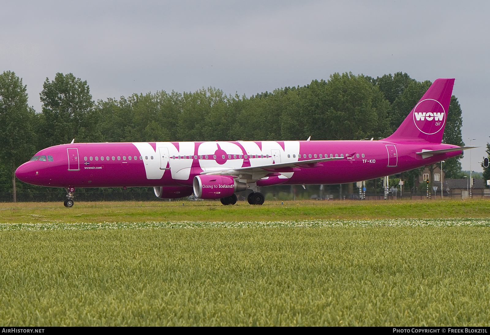 Aircraft Photo of TF-KID | Airbus A321-211 | WOW Air | AirHistory.net #537253