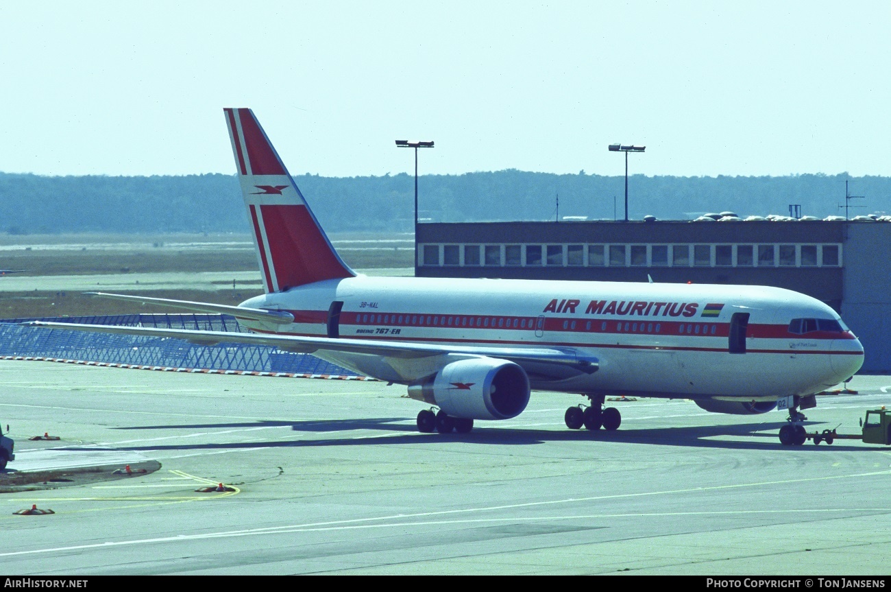 Aircraft Photo of 3B-NAL | Boeing 767-23B/ER | Air Mauritius | AirHistory.net #537271