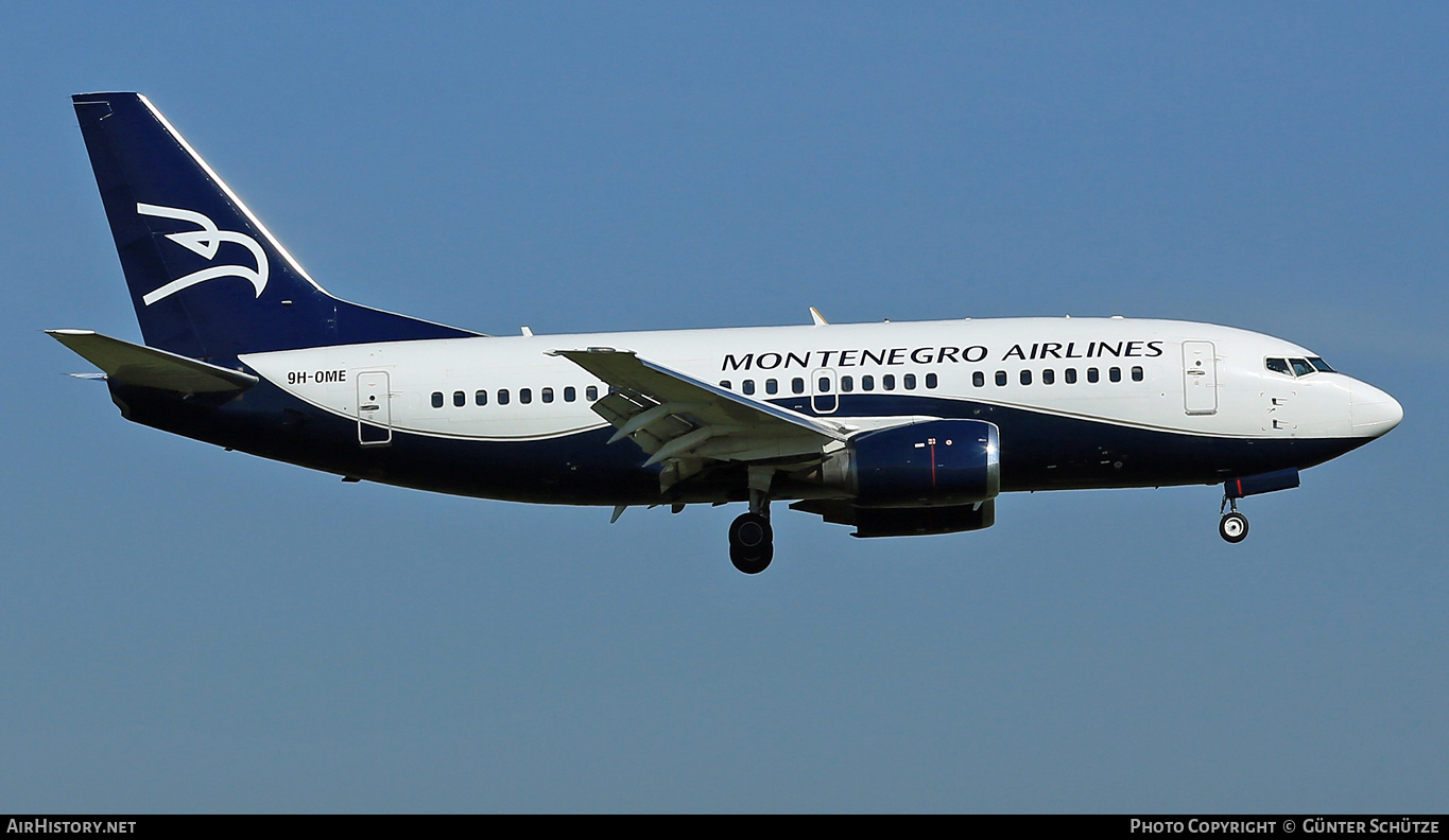 Aircraft Photo of 9H-OME | Boeing 737-505 | Montenegro Airlines | AirHistory.net #537302
