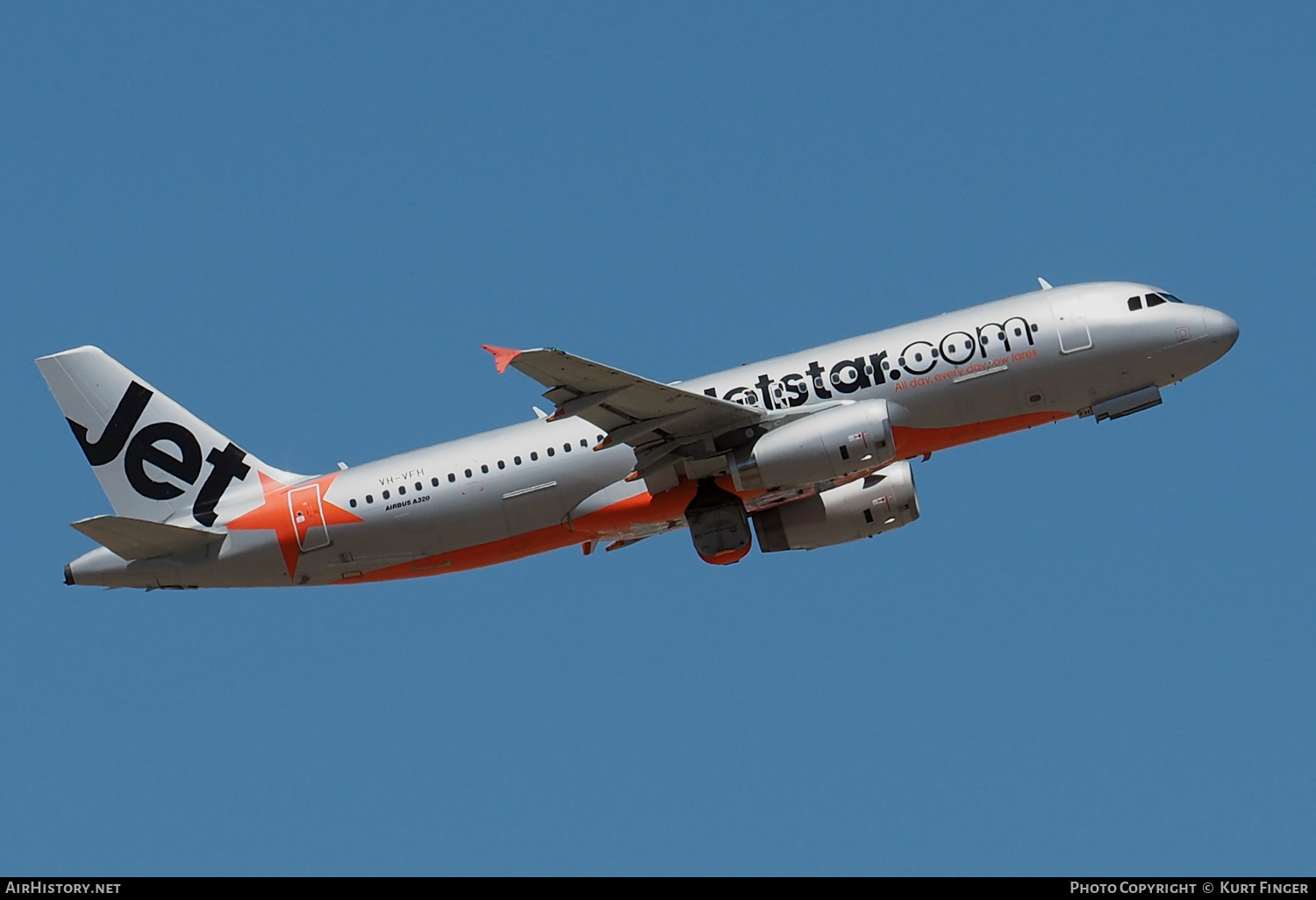 Aircraft Photo of VH-VFH | Airbus A320-232 | Jetstar Airways | AirHistory.net #537392