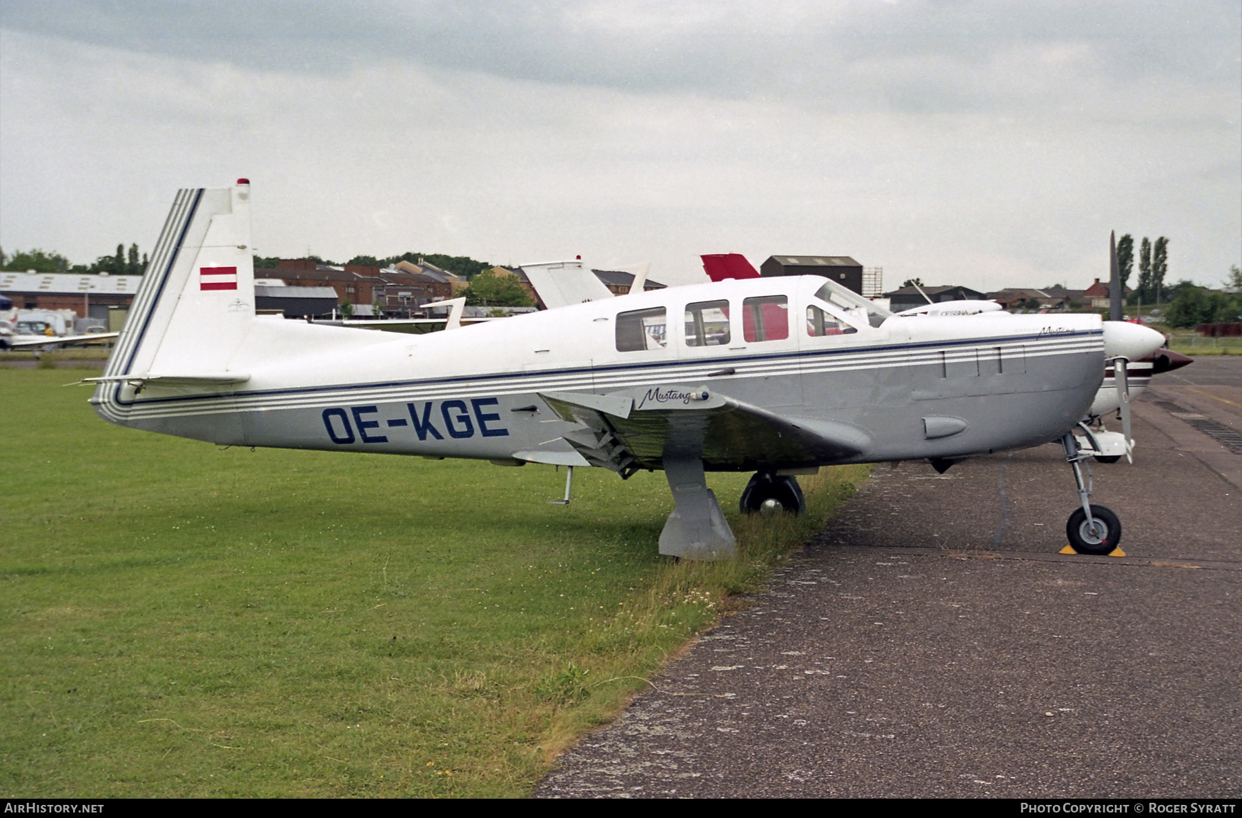 Aircraft Photo of OE-KGE | Mooney M-22 Mustang | AirHistory.net #537443
