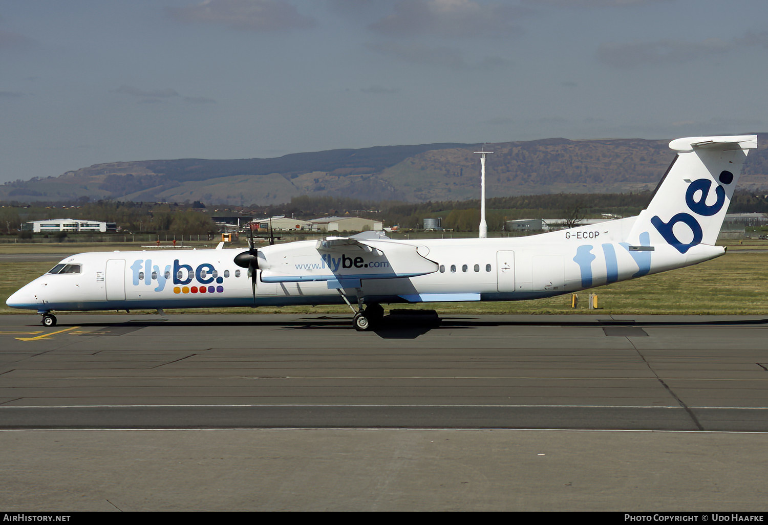 Aircraft Photo of G-ECOP | Bombardier DHC-8-402 Dash 8 | Flybe | AirHistory.net #537446
