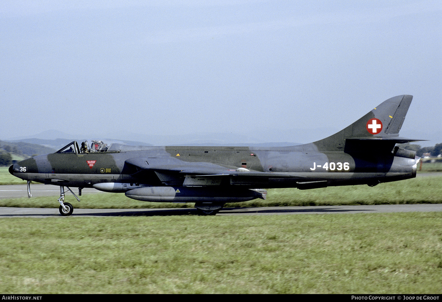 Aircraft Photo of J-4036 | Hawker Hunter F58 | Switzerland - Air Force | AirHistory.net #537511