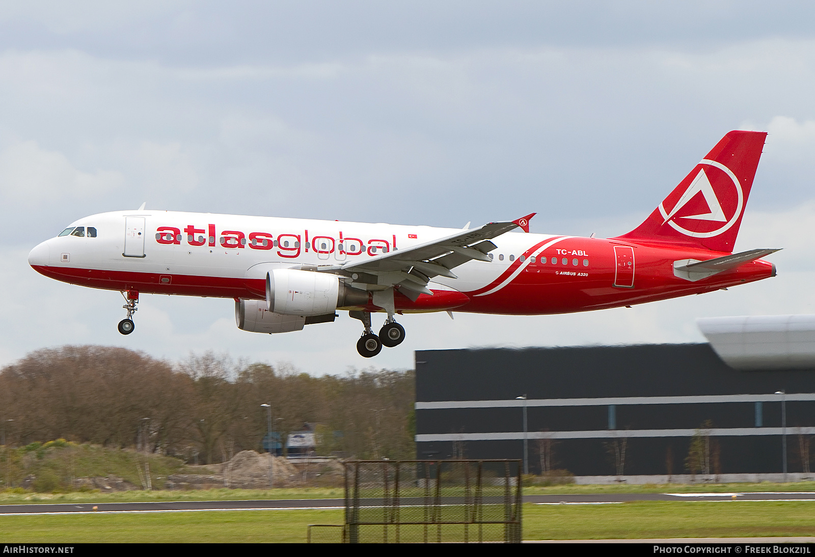 Aircraft Photo of TC-ABL | Airbus A320-214 | AtlasGlobal Airlines | AirHistory.net #537519