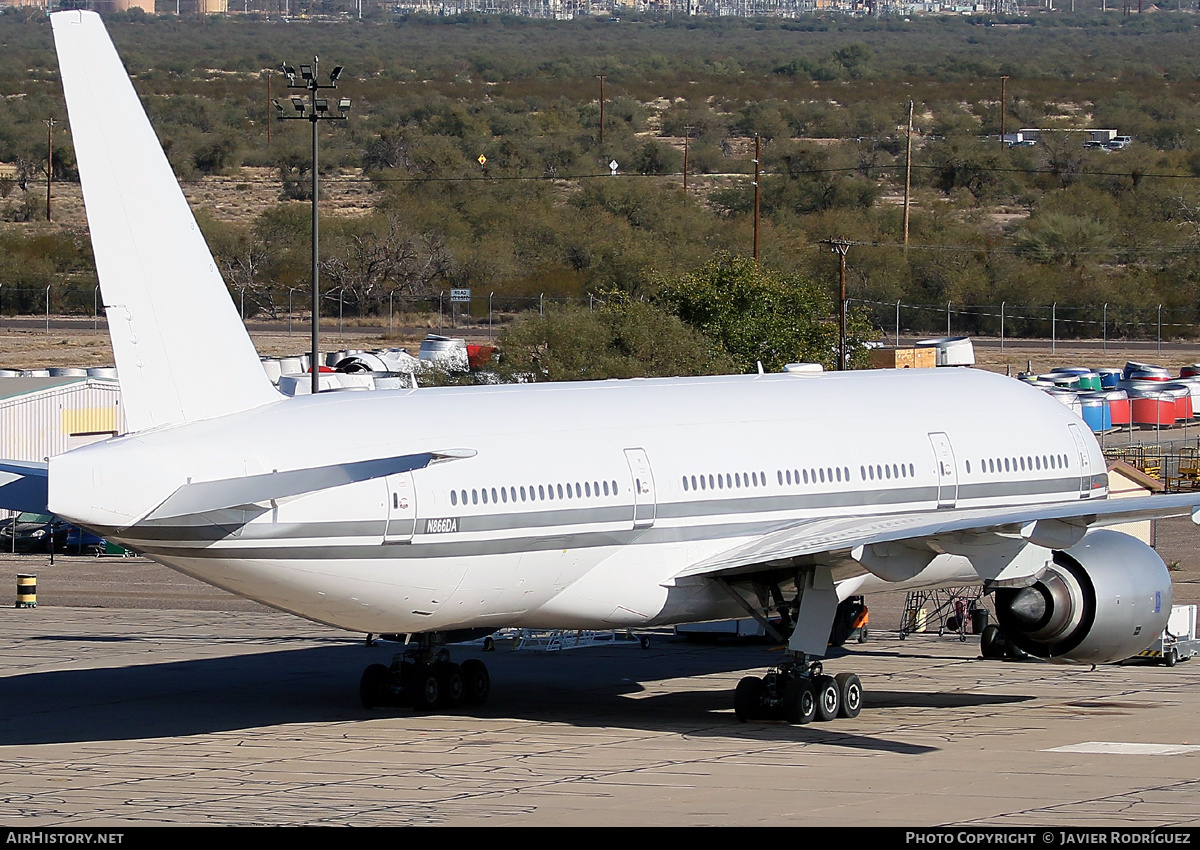 Aircraft Photo of N866DA | Boeing 777-232/ER | AirHistory.net #537533