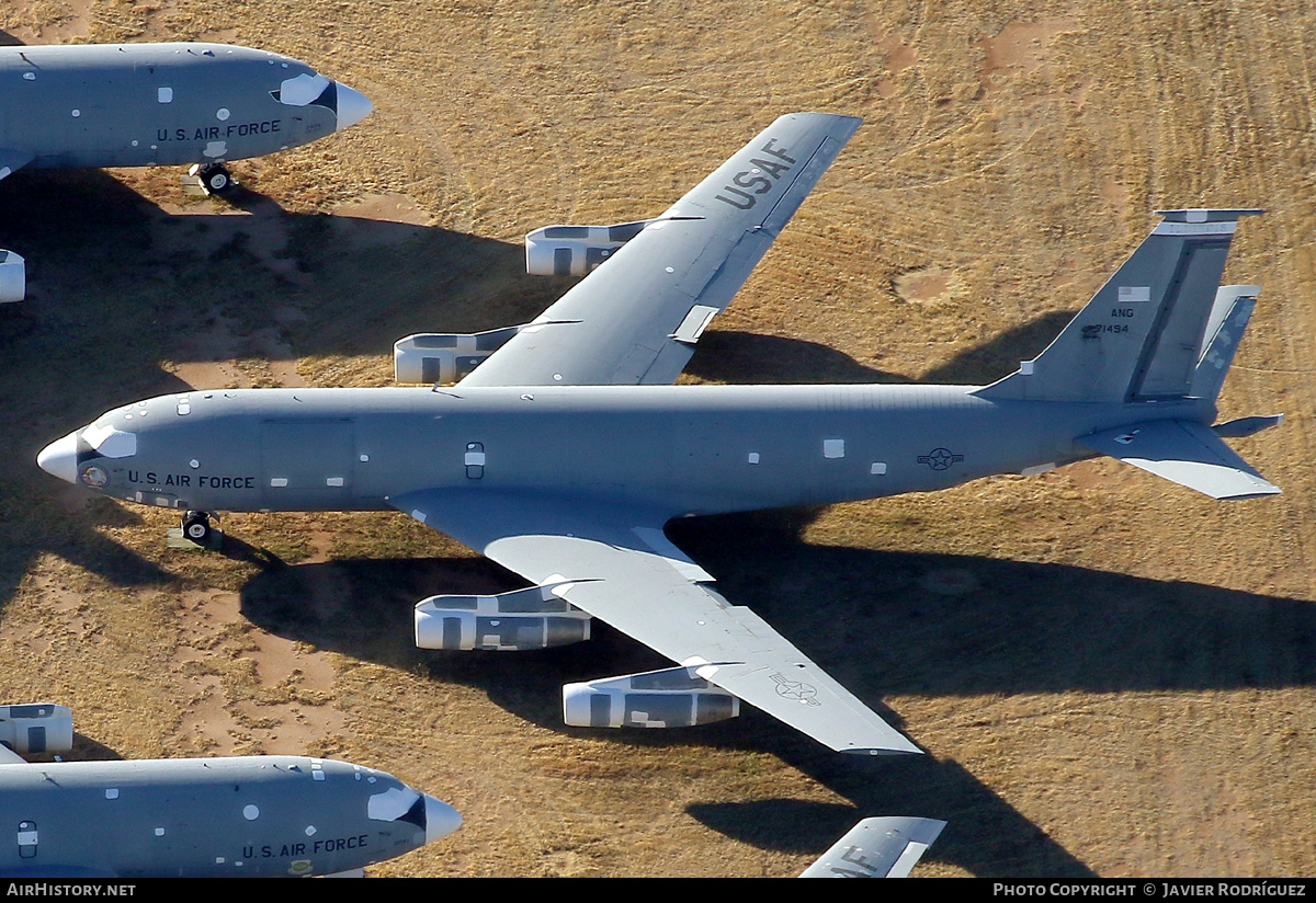 Aircraft Photo of 57-1494 / 71494 | Boeing KC-135E Stratotanker | USA - Air Force | AirHistory.net #537545