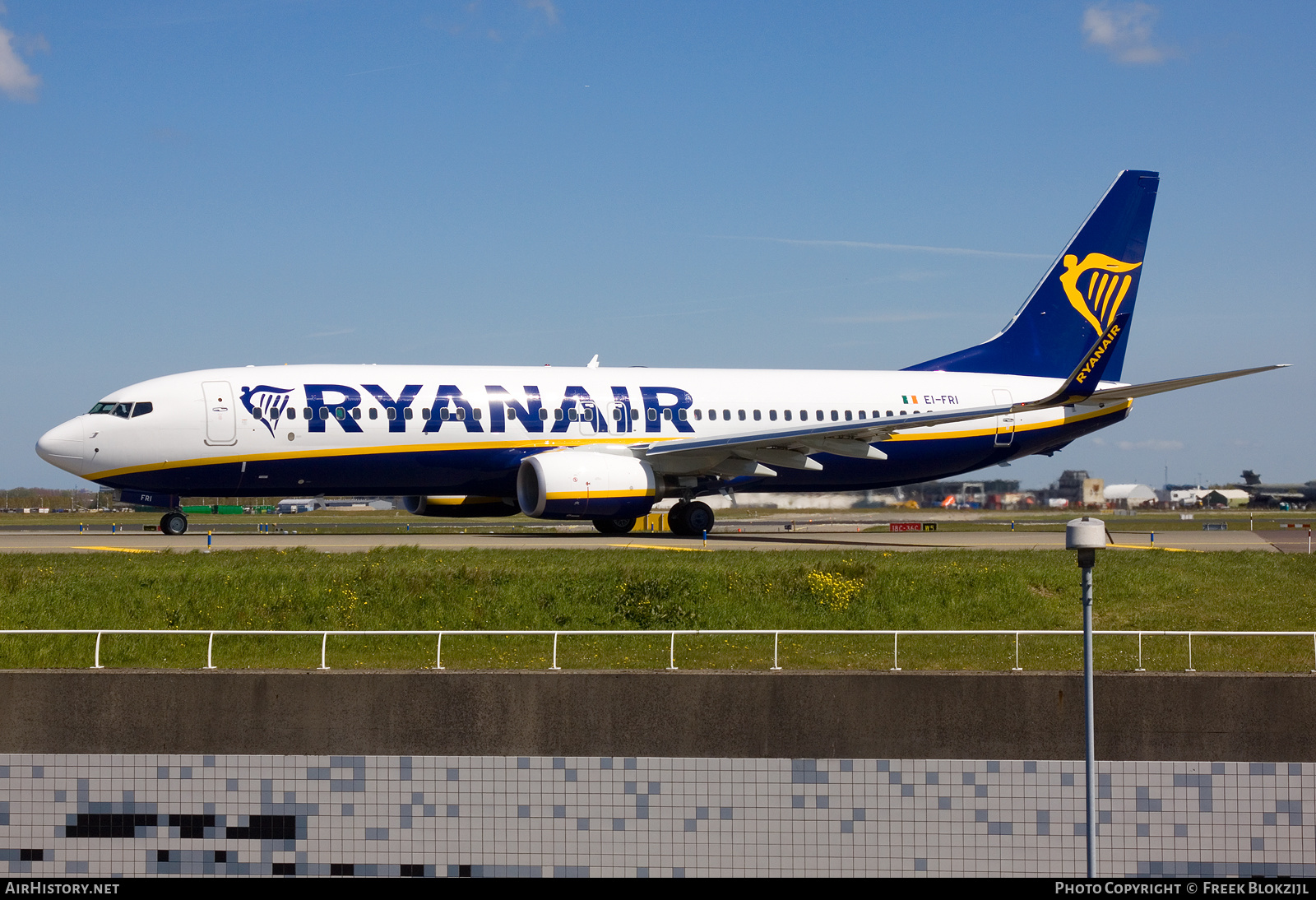 Aircraft Photo of EI-FRI | Boeing 737-8AS | Ryanair | AirHistory.net #537550