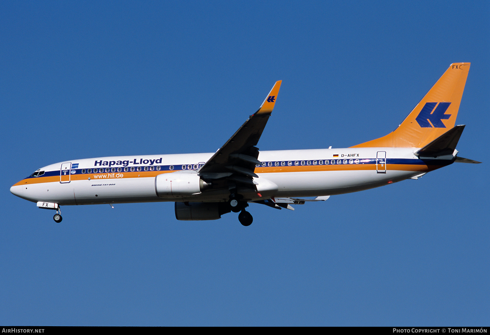 Aircraft Photo of D-AHFX | Boeing 737-8K5 | Hapag-Lloyd | AirHistory.net #537592