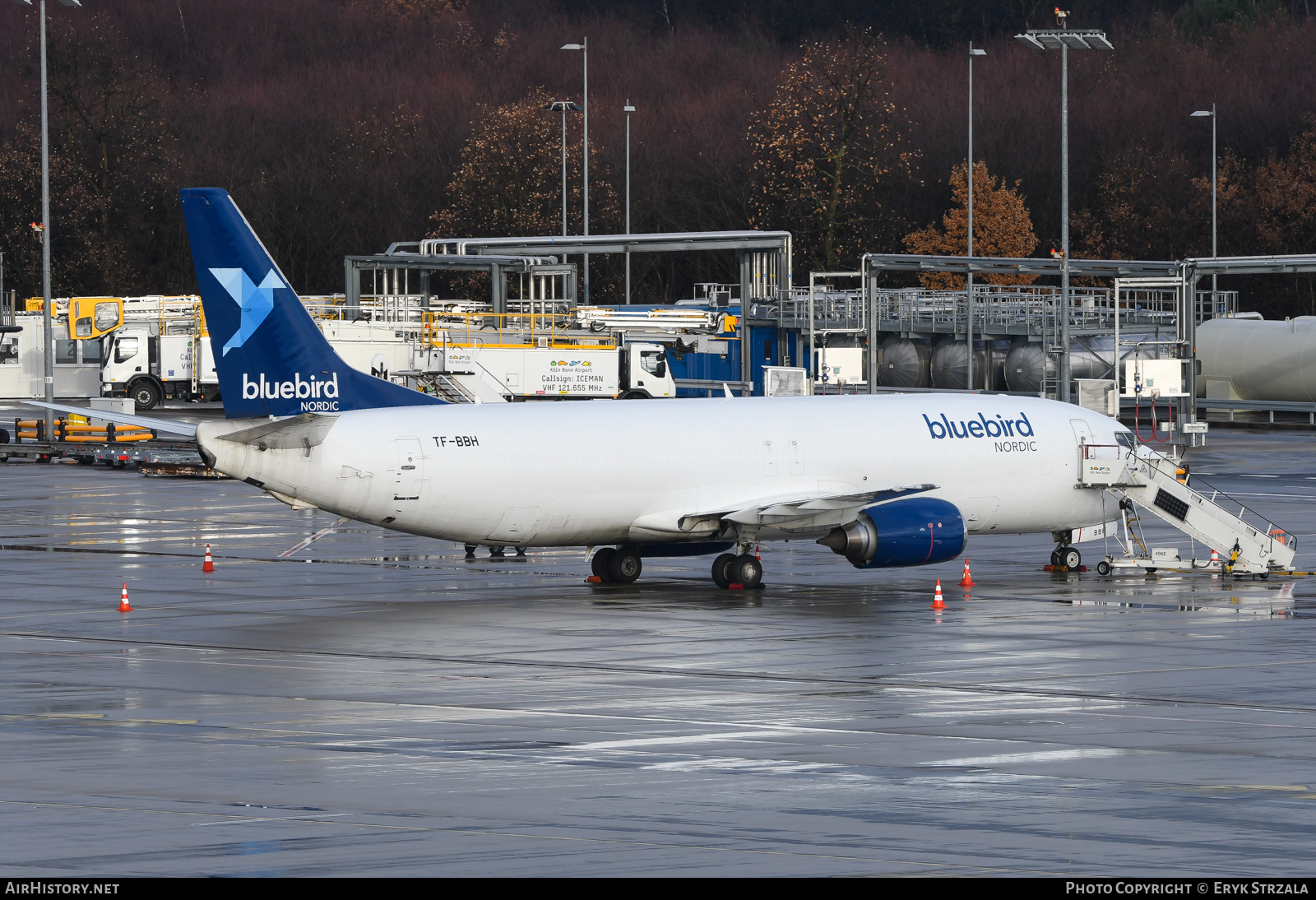 Aircraft Photo of TF-BBH | Boeing 737-4Y0(SF) | Bluebird Nordic | AirHistory.net #537648