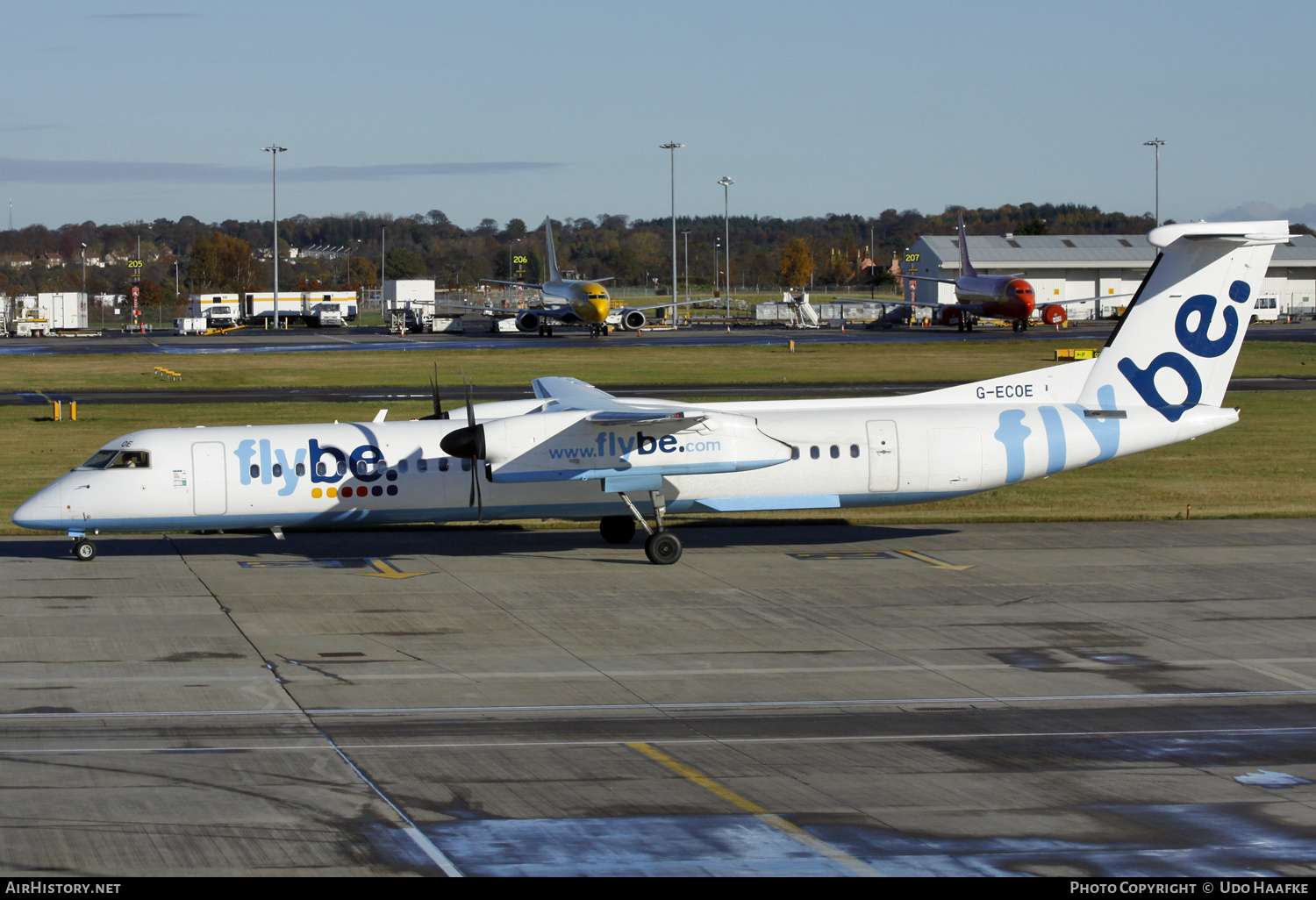 Aircraft Photo of G-ECOE | Bombardier DHC-8-401 Dash 8 | Flybe | AirHistory.net #537694