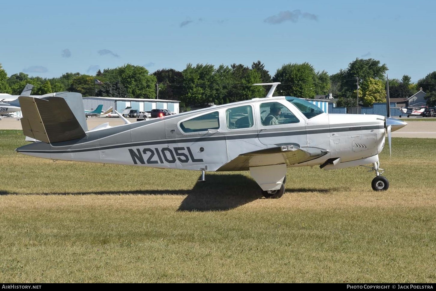 Aircraft Photo of N2105L | Beech V35B Bonanza | AirHistory.net #537735