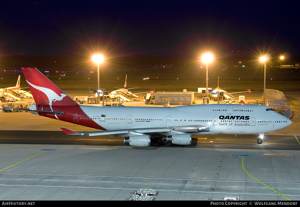 Aircraft Photo of VH-OJC | Boeing 747-438 | Qantas | AirHistory.net #537838
