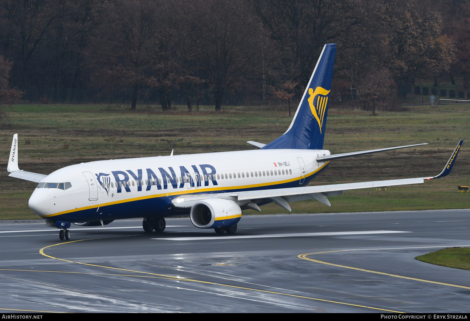 Aircraft Photo of 9H-QEJ | Boeing 737-800 | Ryanair | AirHistory.net #537876