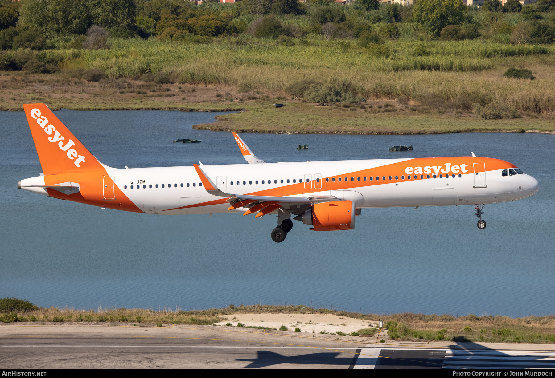 Aircraft Photo of G-UZMI | Airbus A321-271NX | EasyJet | AirHistory.net #538034