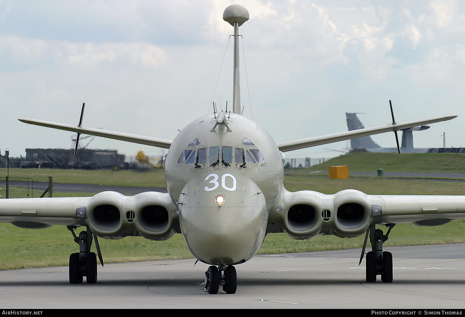 Aircraft Photo of XV230 | Hawker Siddeley HS-801 Nimrod MR.2P | UK - Air Force | AirHistory.net #538063