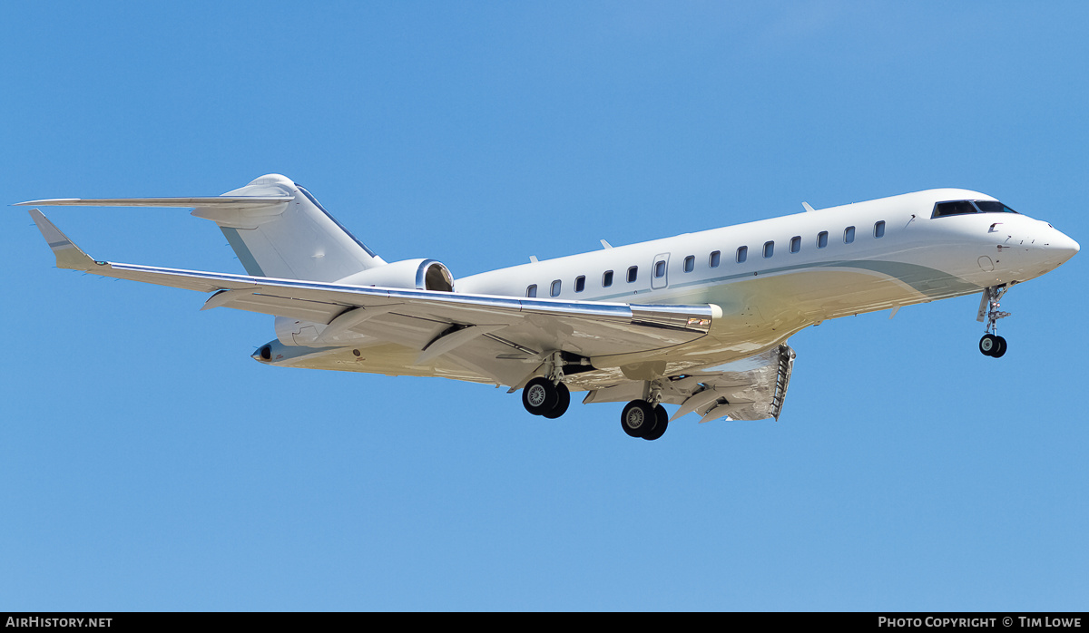 Aircraft Photo of C-GJET | Bombardier Global 5000 (BD-700-1A11) | AirHistory.net #538088