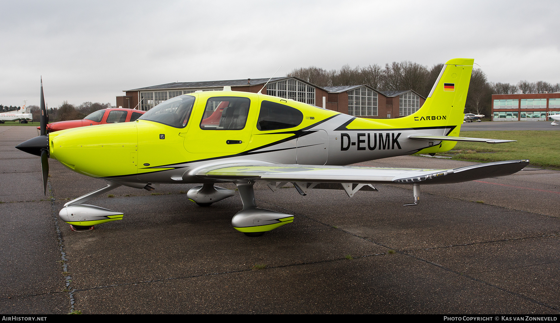 Aircraft Photo of D-EUMK | Cirrus SR-22T G6-GTS Carbon | AirHistory.net #538191