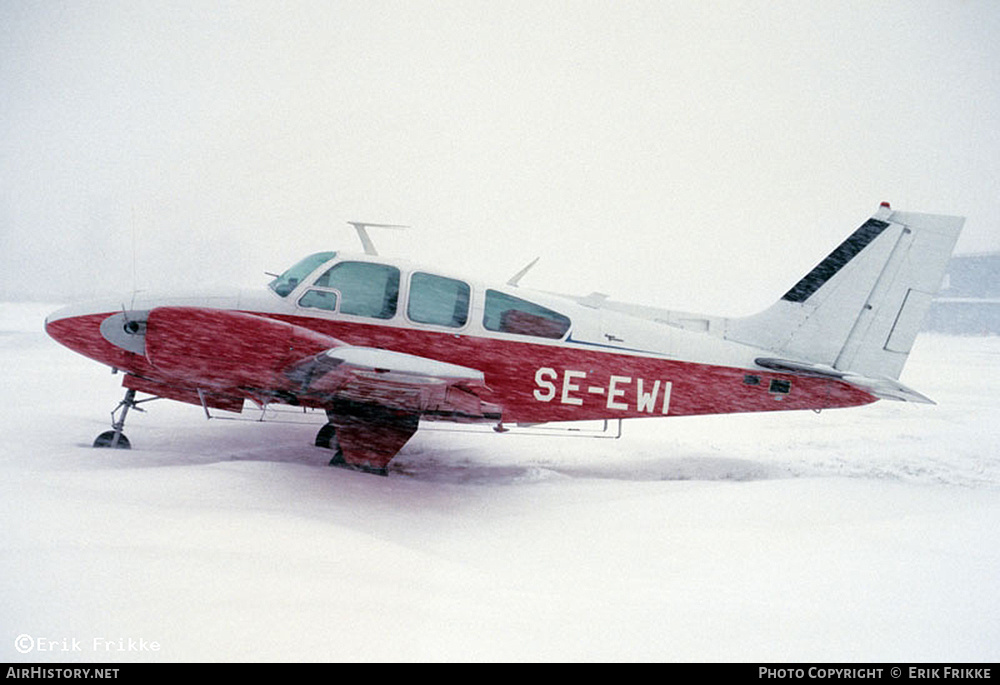 Aircraft Photo of SE-EWI | Beech 95-B55 Baron | AirHistory.net #538212