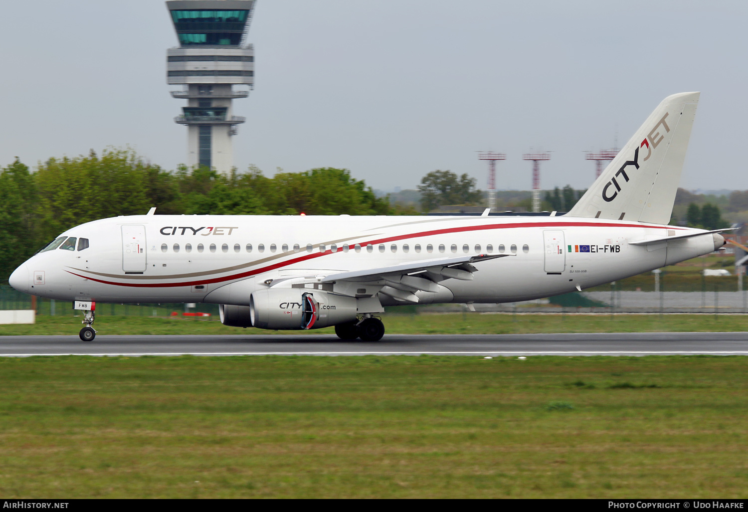 Aircraft Photo of EI-FWB | Sukhoi SSJ-100-95B Superjet 100 (RRJ-95B) | CityJet | AirHistory.net #538248