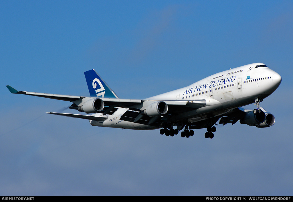 Aircraft Photo of ZK-SUH | Boeing 747-475 | Air New Zealand | AirHistory.net #538317