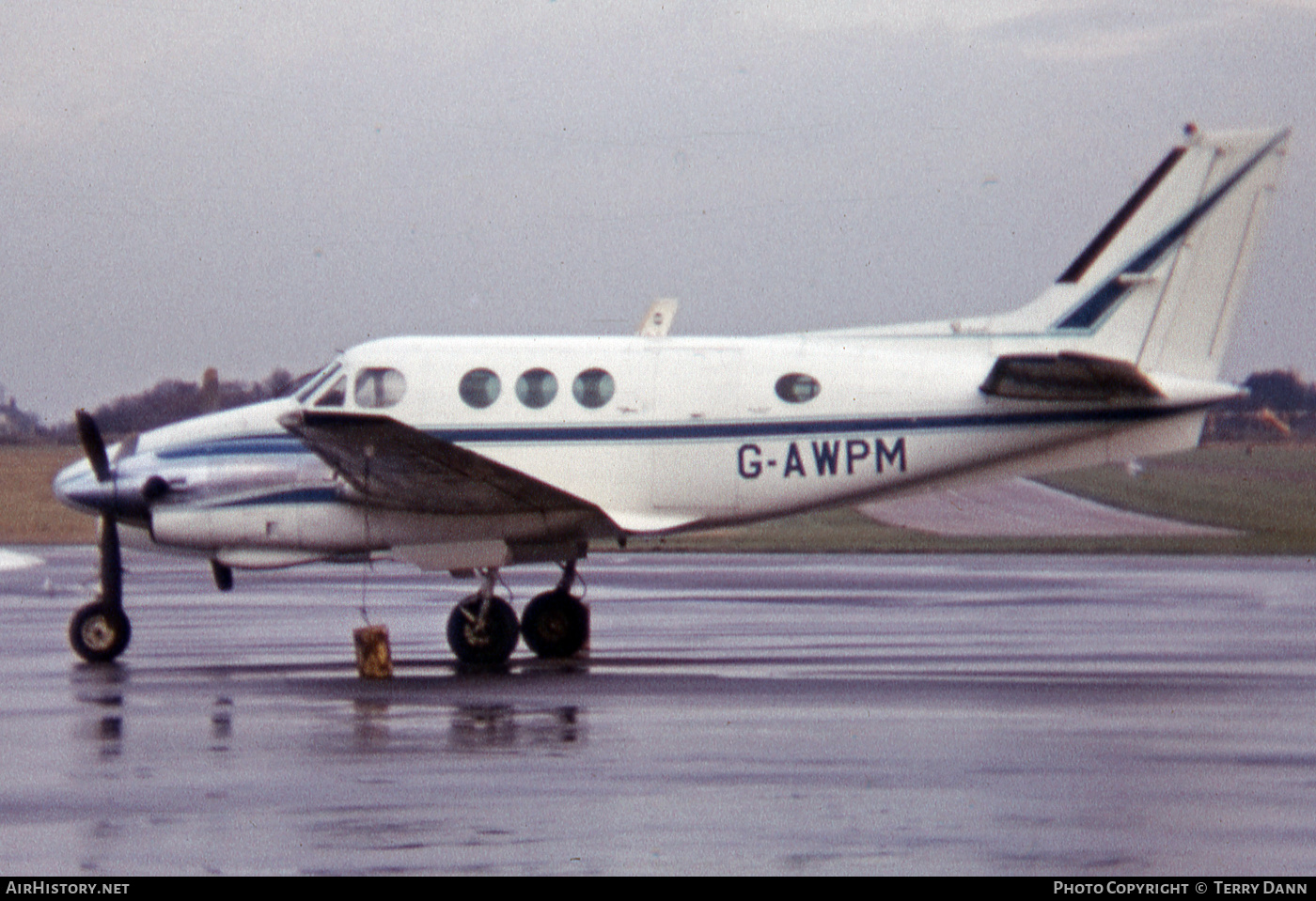 Aircraft Photo of G-AWPM | Beech B90 King Air | AirHistory.net #538355