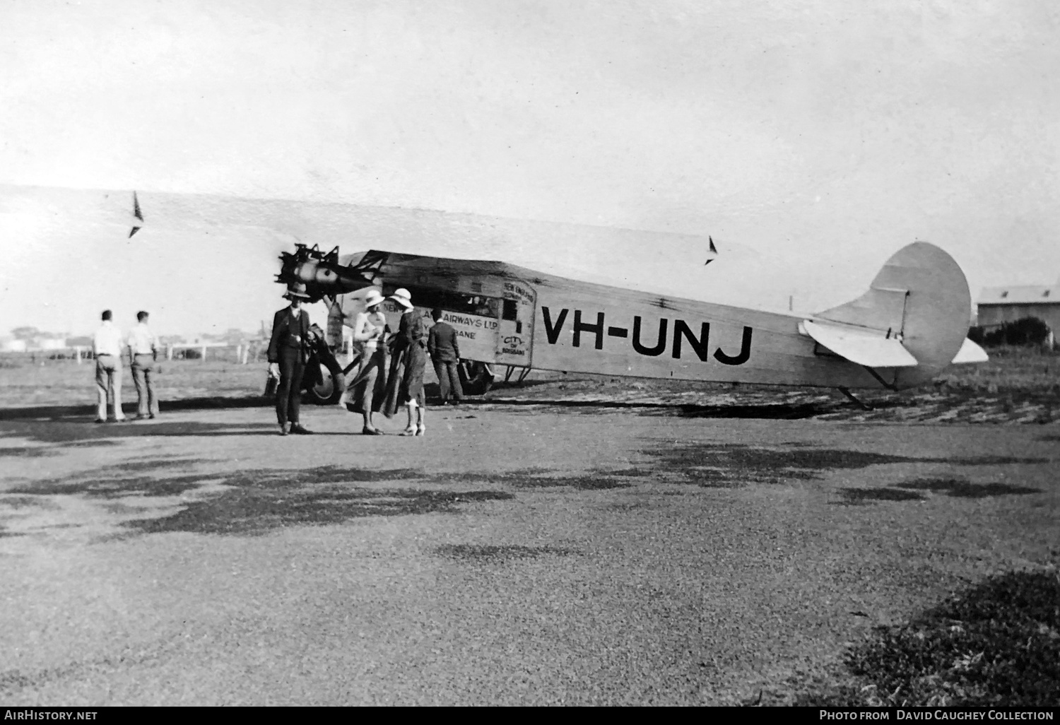 Aircraft Photo of VH-UNJ | Avro 618 Ten | New England Airways | AirHistory.net #538409