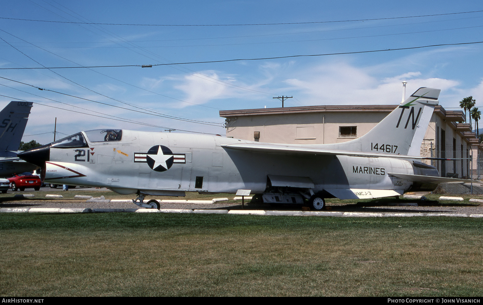 Aircraft Photo of 144617 | Vought RF-8G Crusader | USA - Marines | AirHistory.net #538436