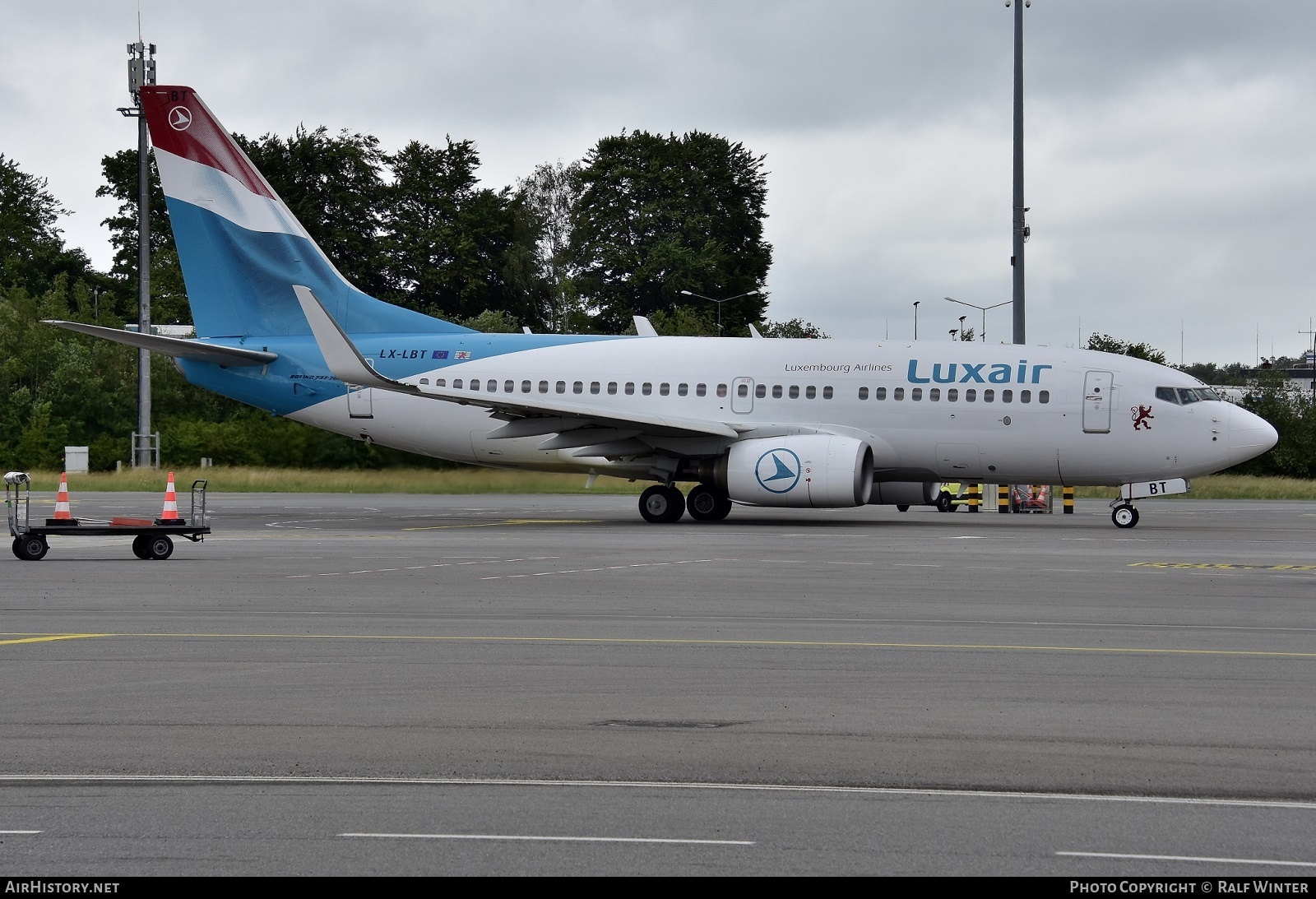 Aircraft Photo of LX-LBT | Boeing 737-7K2 | Luxair | AirHistory.net #538465
