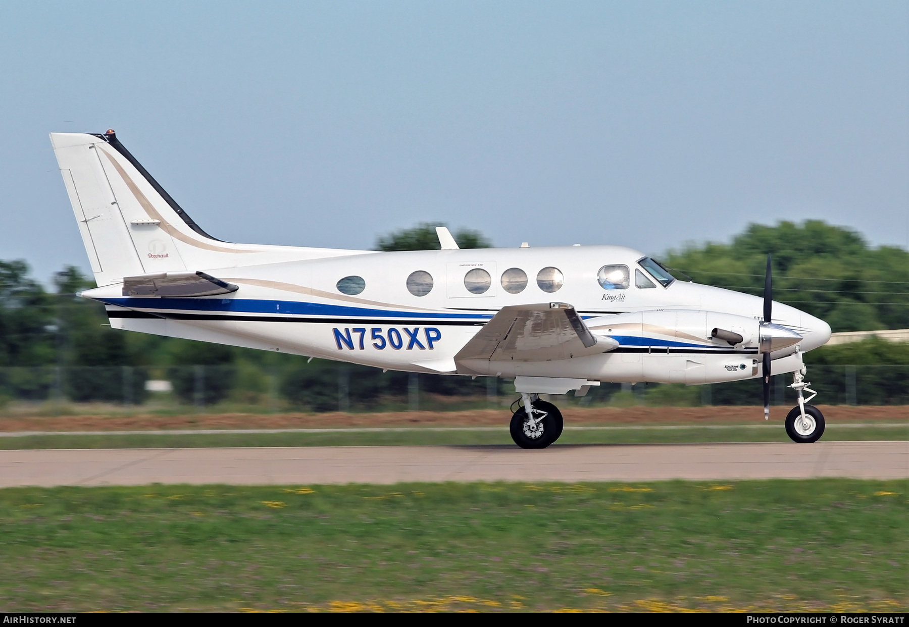 Aircraft Photo of N750XP | Raytheon C90B King Air | AirHistory.net #538487